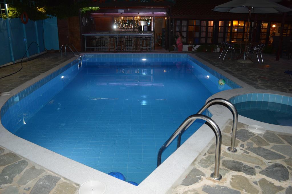 Park Aparthotel Heraklion  Exterior photo